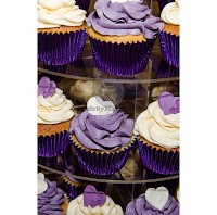 MadebyMackenzie   Cakes for All Occasions 1071598 Image 9